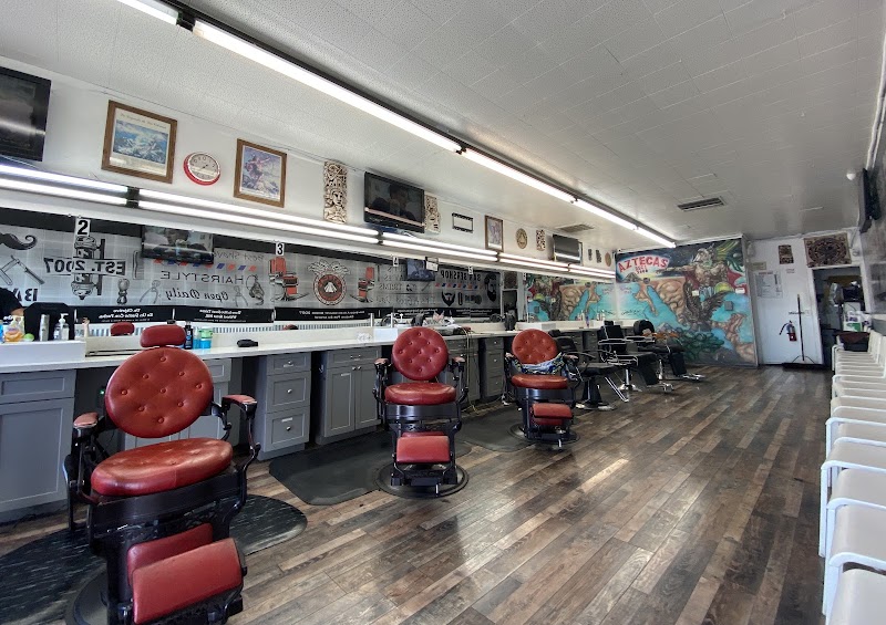 Aztecas Barber Shop - White Lane
