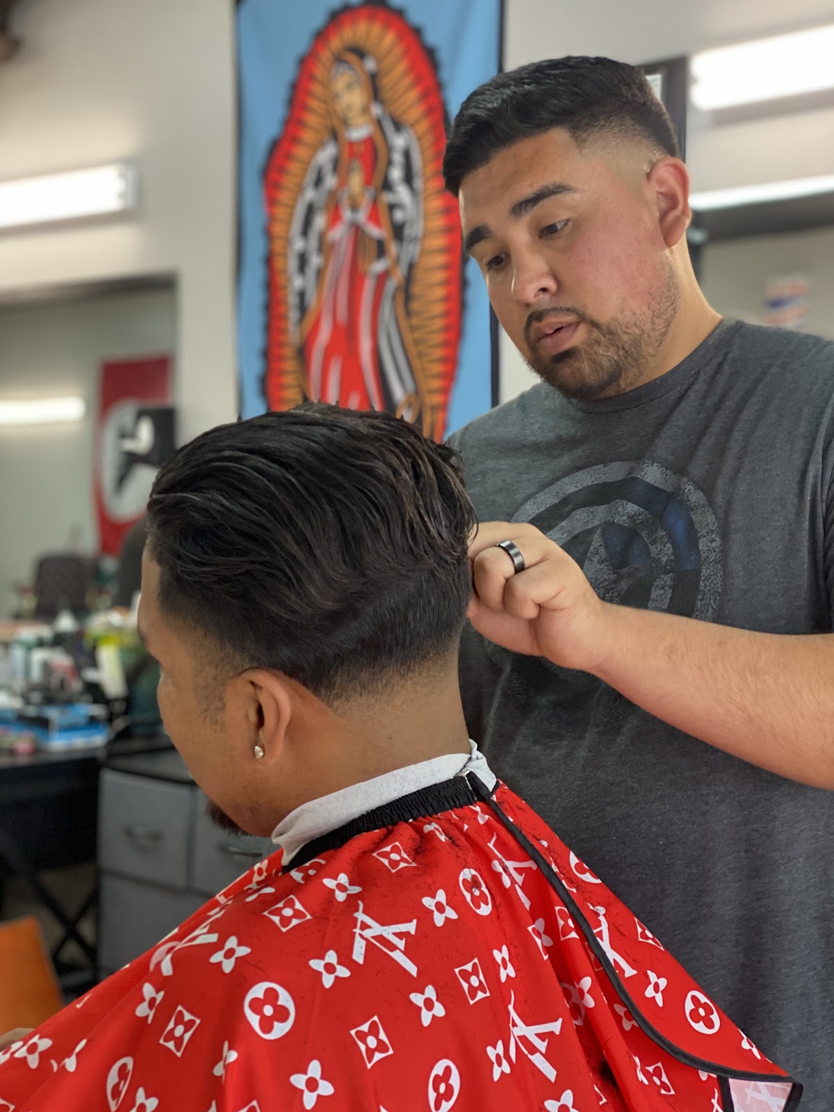 Blue-Collar Barbershop photo 3