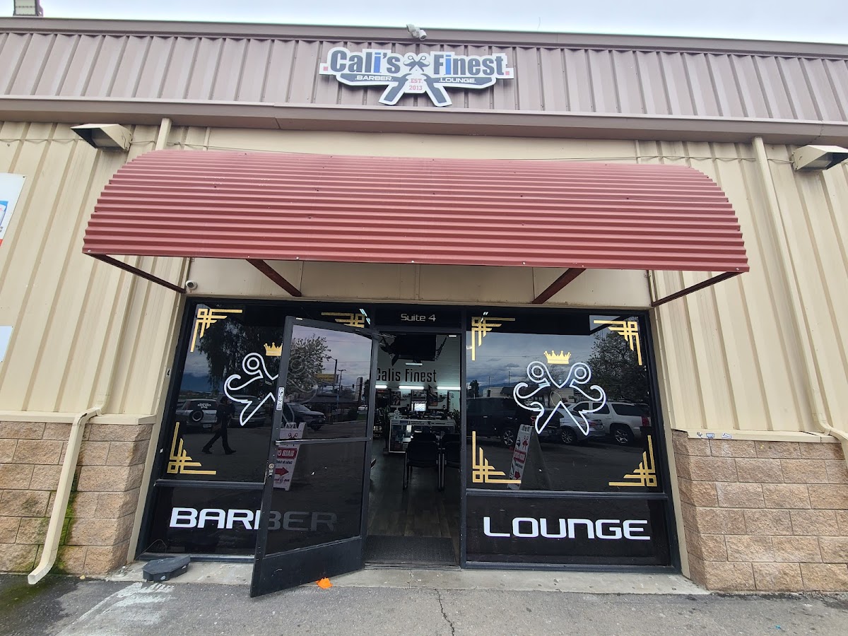 Cali's Finest Barber Lounge photo 4