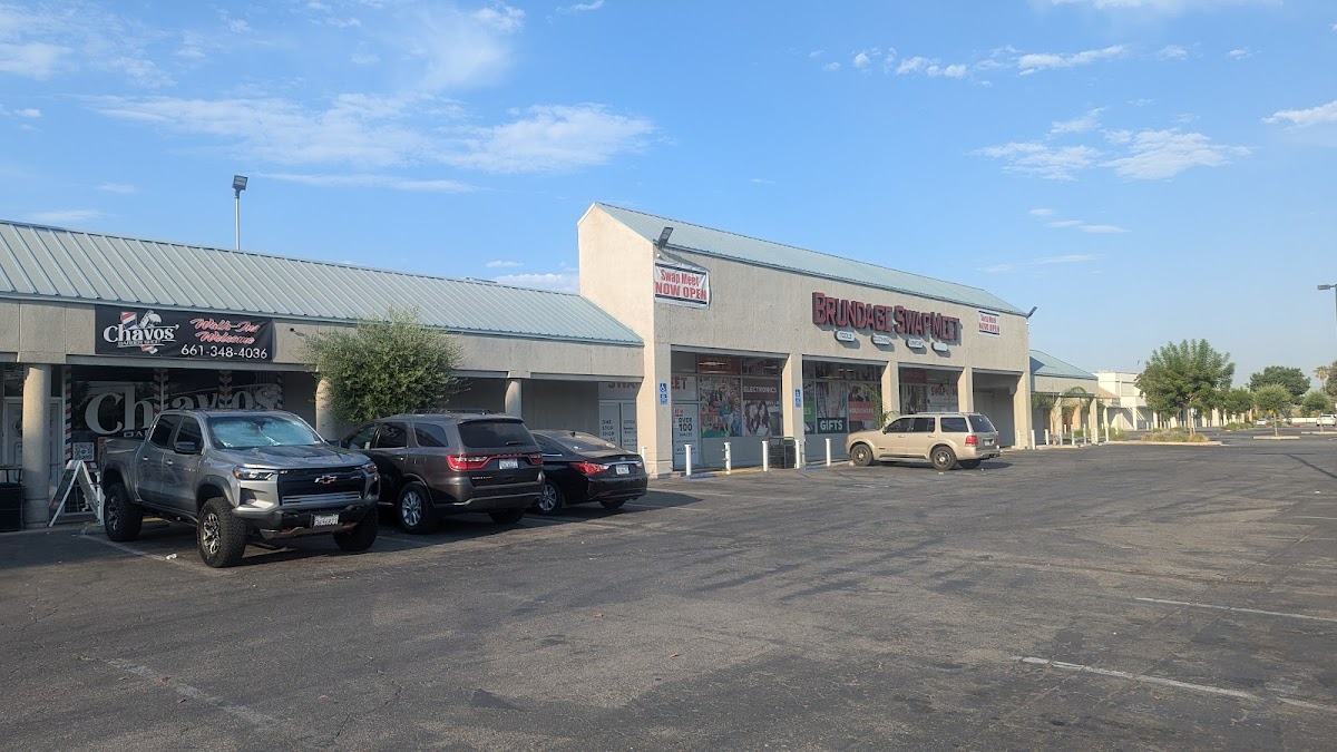 Chavo's Barbershop photo 2