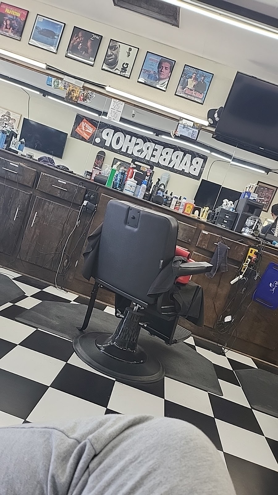 David's Barbershop photo 2