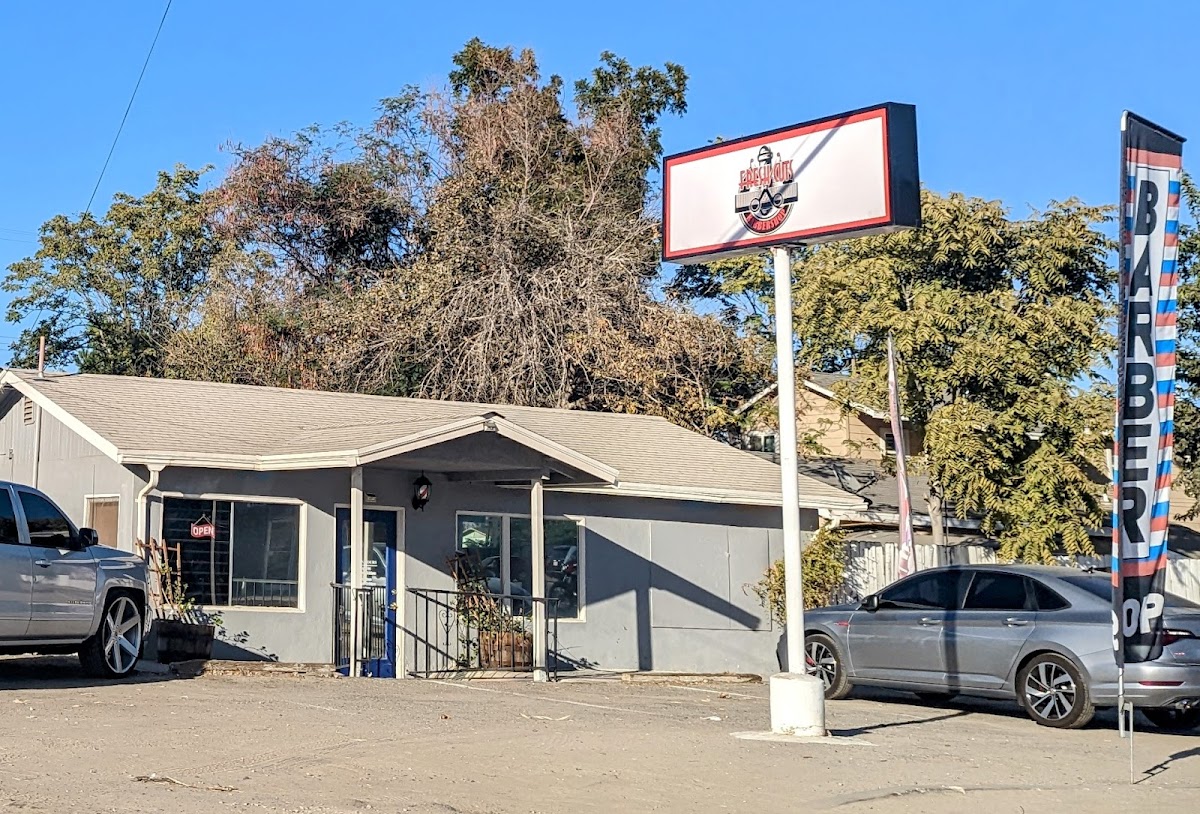Fresh Cuts Barbershop photo 2