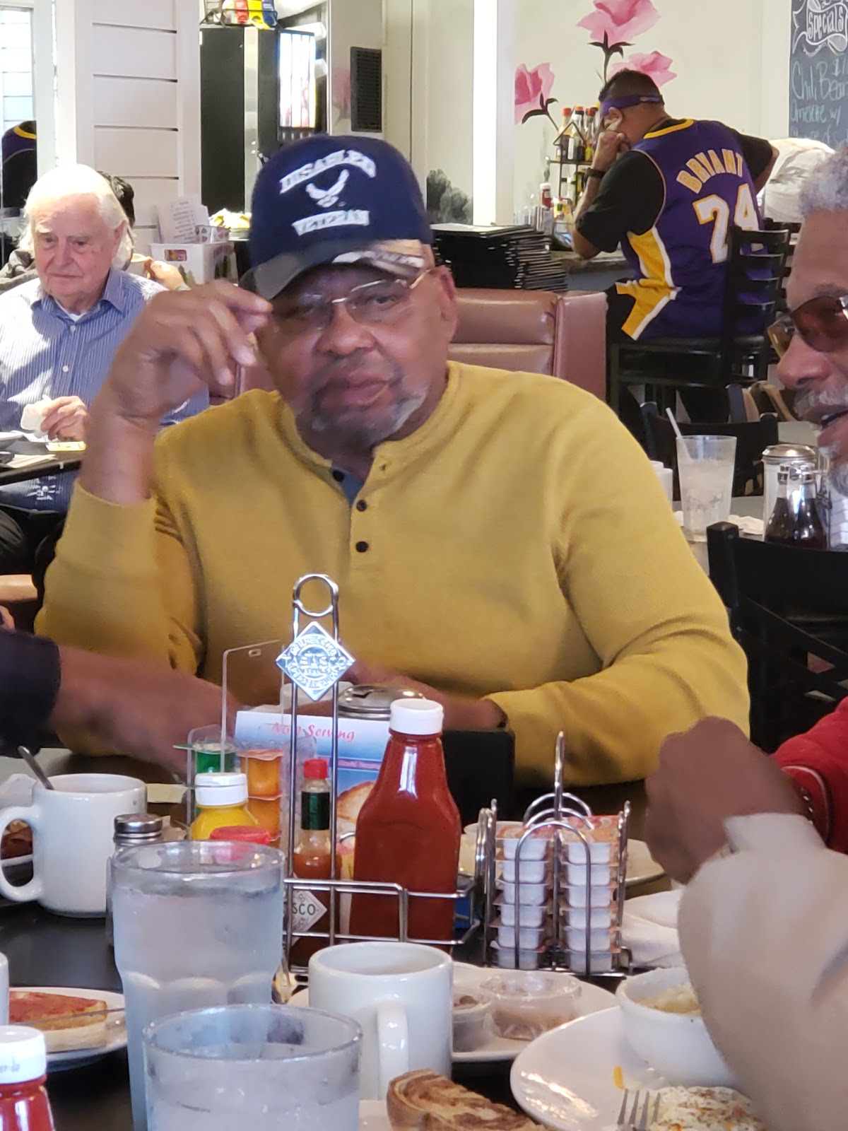 His Touch Barber Shop photo 4