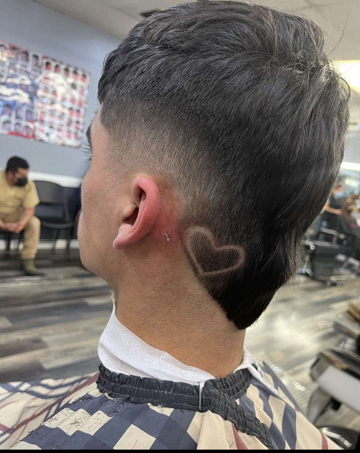 Los Peluqueros Barber Shop photo 1