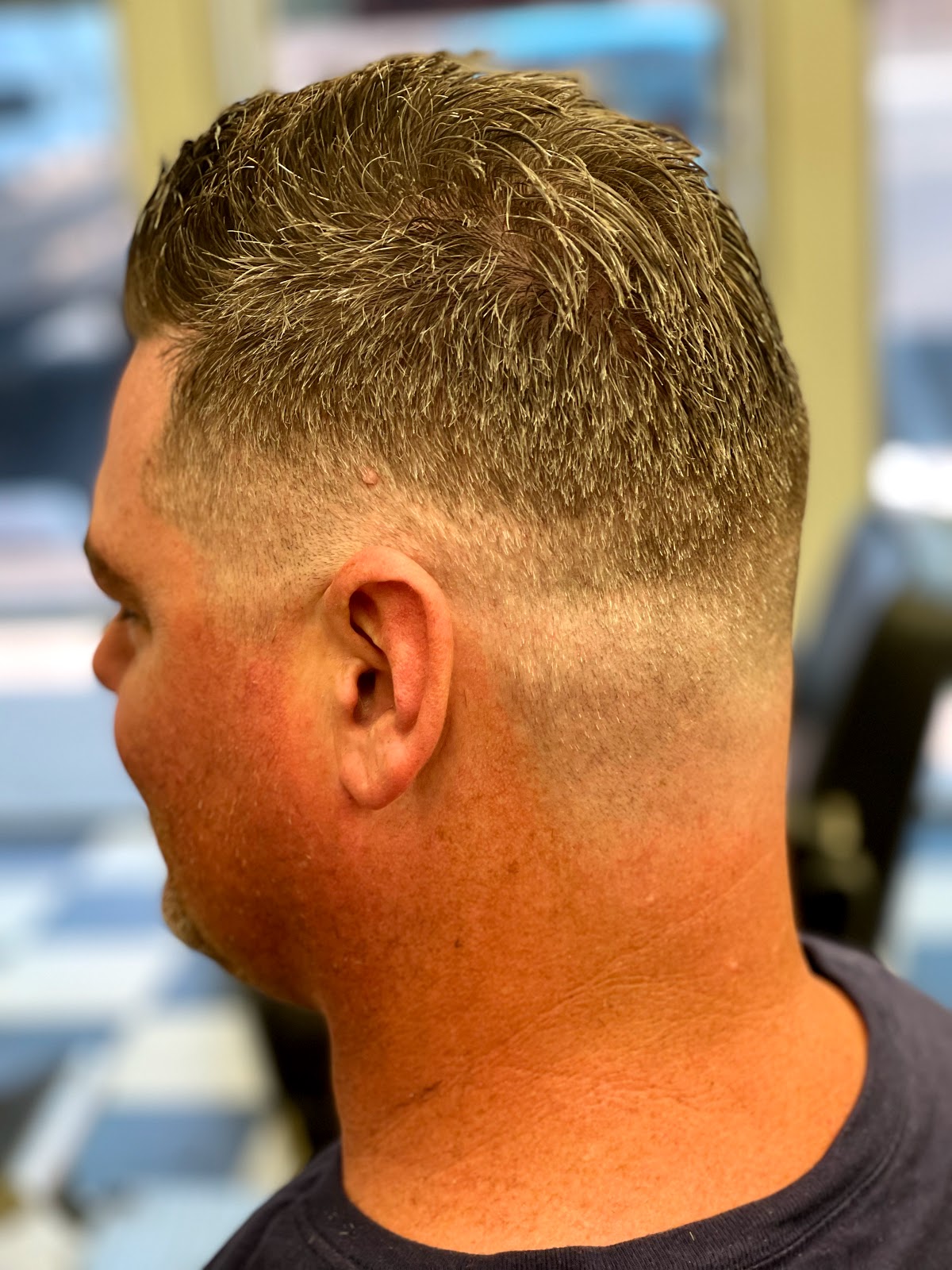 Oildale Barber Shop photo 4