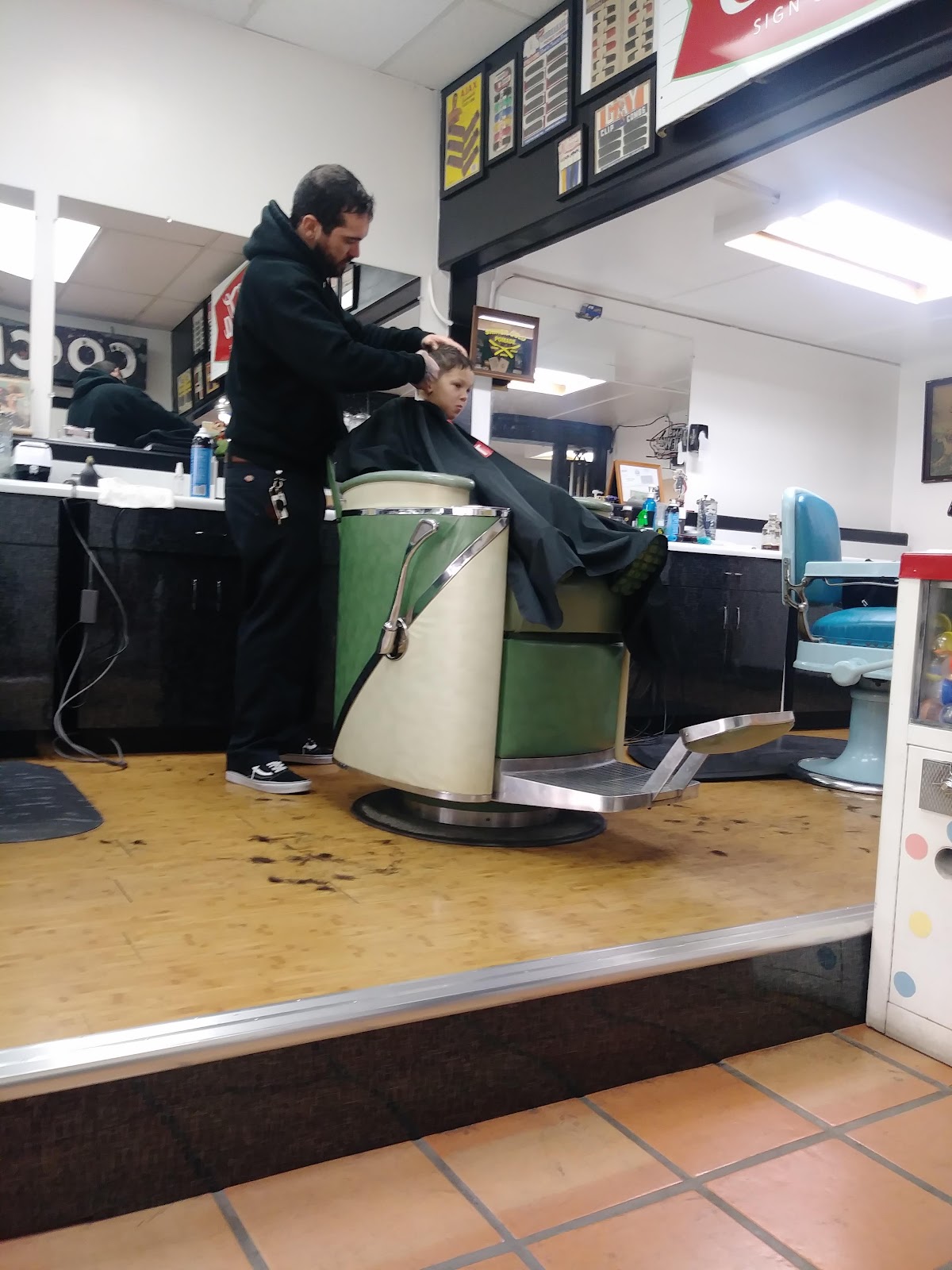 The Blackboard Barbershop photo 2