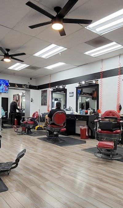 The Stache Lounge Barbershop photo 1